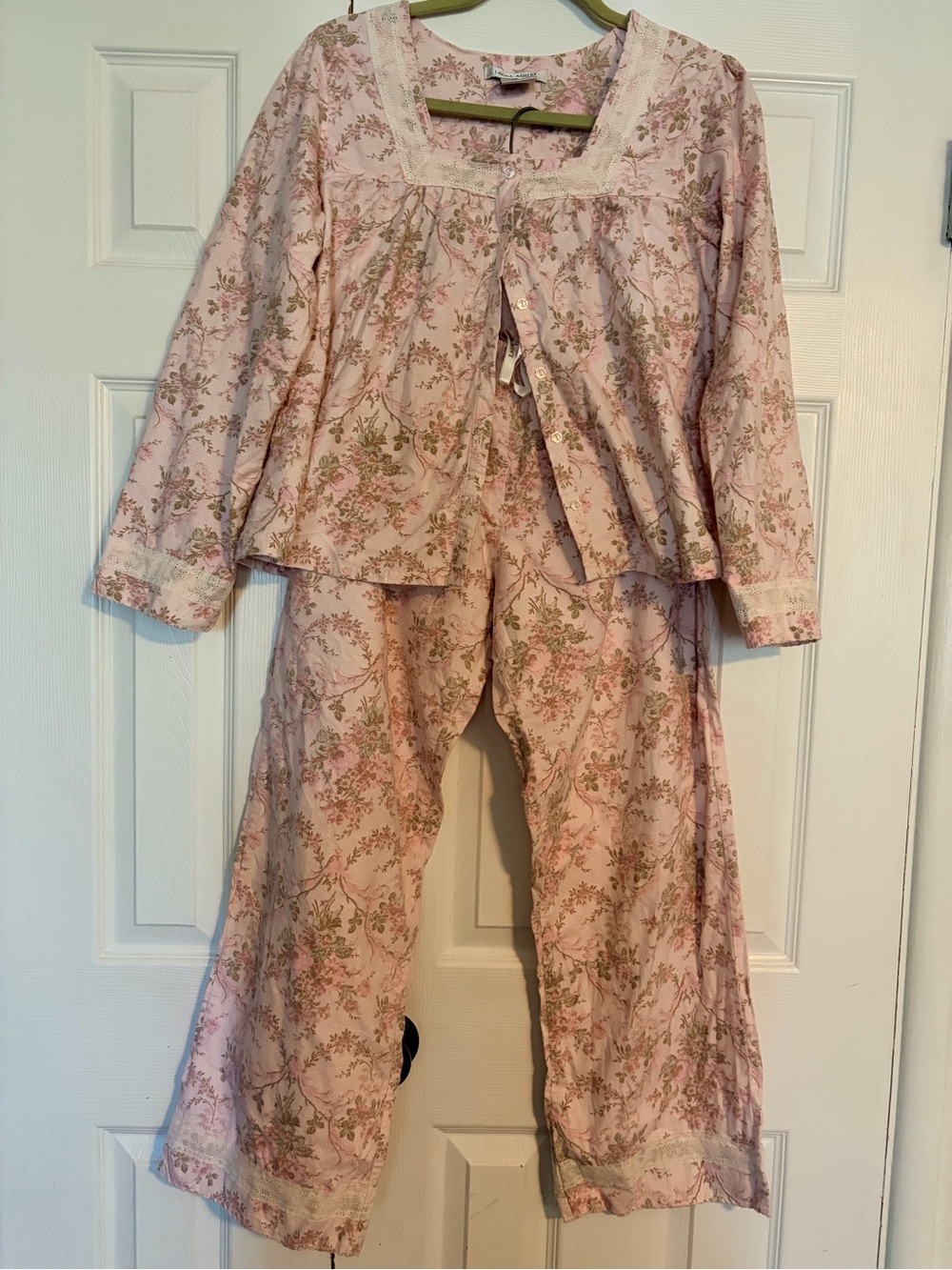 Laura Ashley Pajama Set Pink Floral Cotton Flannel Lace Trim Shabby Cottage